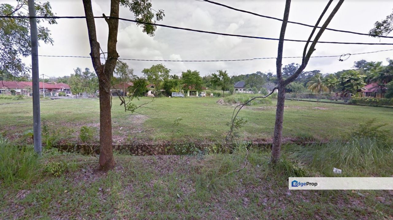 [TEPI JALAN] Tanah Lot Banglo Seksyen 12 Kota Puteri Batu Arang Rawang, Selangor, Batu Arang