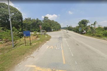 Putra Hill Residency