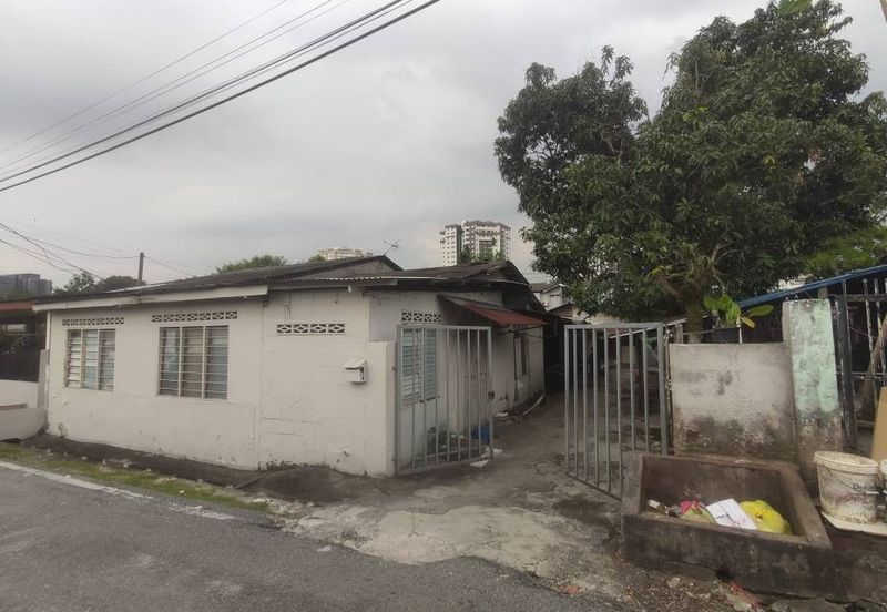 P/L 3713 KAMPUNG PANDAN