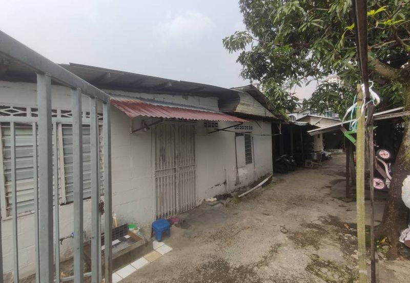 P/L 3713 KAMPUNG PANDAN