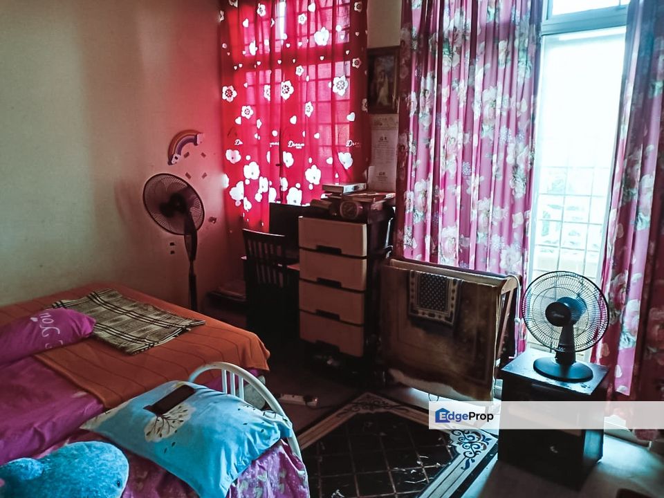 [MURAH + FREEHOLD] Double Storey Terrace House Bandar Mahkota Banting, Selangor, Banting