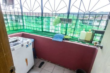 Apartment Taman Pinggiran Batu Caves