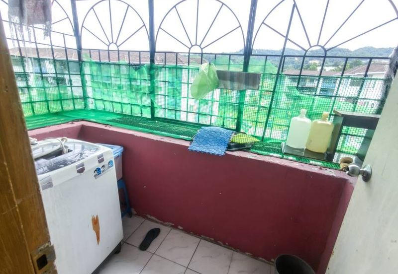 Apartment Taman Pinggiran Batu Caves