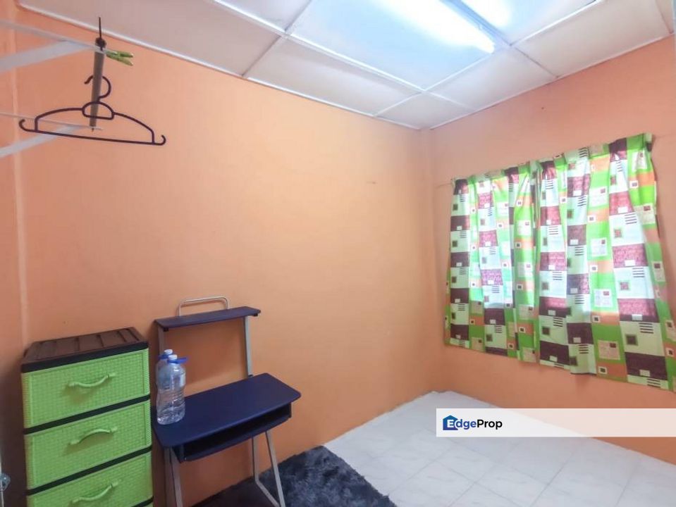 [TERMURAH & END LOT RENOVATED] Flat Taman Pinggiran Batu Caves, Selangor, Batu Caves 