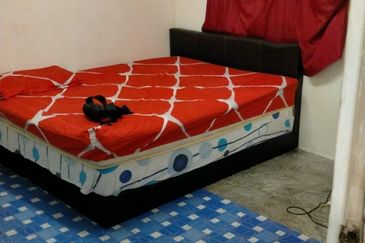 Ketitir Apartment, Taman Sungai Besi Indah