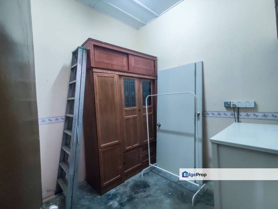 [Near MRT & LRT] Double Storey Terrace Taman Kobena Cheras, Kuala Lumpur, Cheras