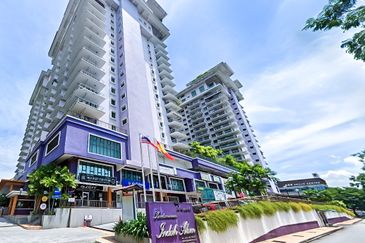 Indah Alam Condominium