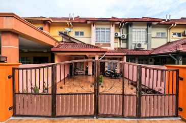 Taman Sungai Kapar Indah