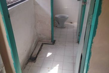 Seri Tanjung Apartment (Rose Court)