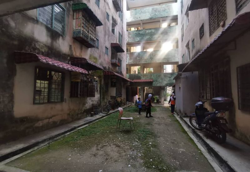 Seri Tanjung Apartment (Rose Court)