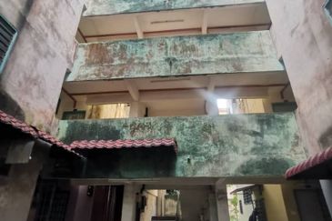 Seri Tanjung Apartment (Rose Court)