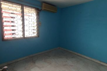 [NEAR LRT & 2nd FLOOR] Pangsapuri Pandan Jaya, Cheras, Ampang Jaya