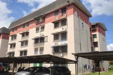 [NEAR LRT & 2nd FLOOR] Pangsapuri Pandan Jaya, Cheras, Ampang Jaya