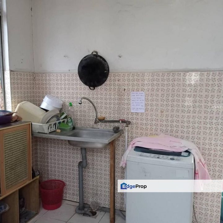 [TERMURAH + MRT] Shop Apartment Jalan Reko Pusat Hentian Kajang, Selangor, Kajang