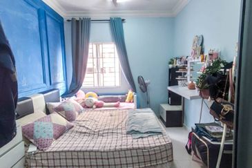 Residensi Bistaria, Ukay Bistari