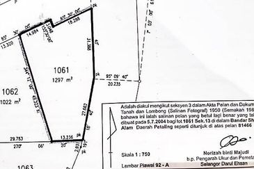 Seksyen 13, Shah Alam