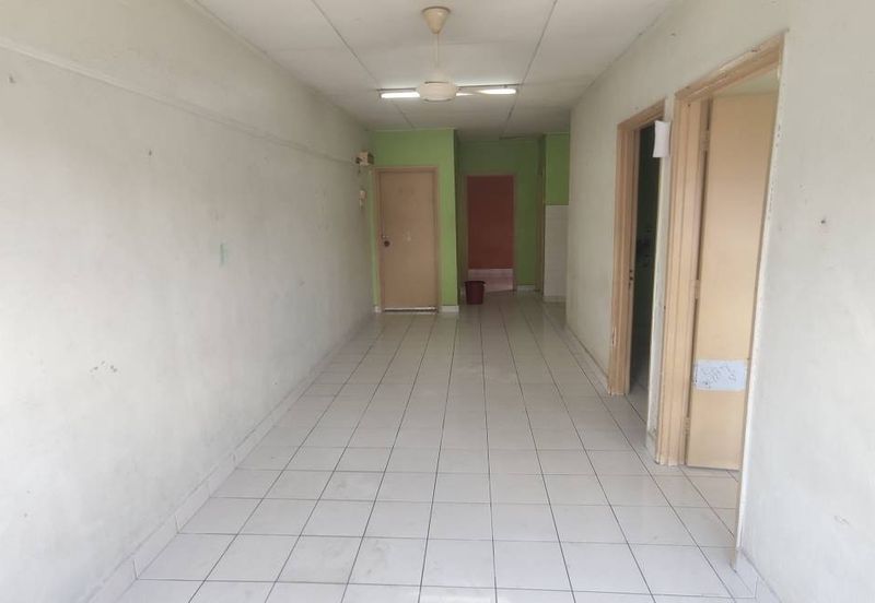 Apartment Suria Damansara Damai atas Speedmart nr MRT dan PLUS Highway