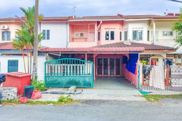 Taman Dato Hormat, Telok Panglima Garang