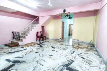 Taman Dato Hormat, Telok Panglima Garang