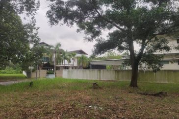 [FREEHOLD& 11,762sf] Bungalow Lot, Bukit Jelutong Seksyen U8 Shah Alam