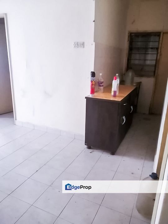[MRT] Shop Apartment Serdang Perdana, Seri Kembangan, Selangor, Seri Kembangan