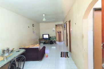 Pangsapuri Pendamar B