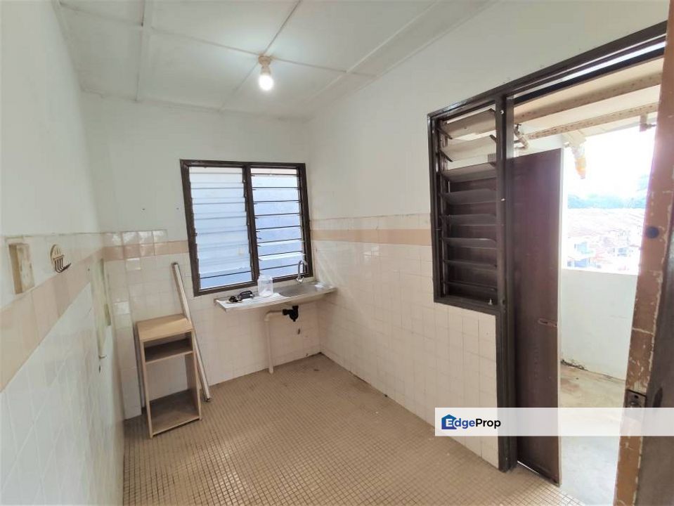 Rose Apartment, Bukit Indah Ampang Jaya, Selangor, Ampang