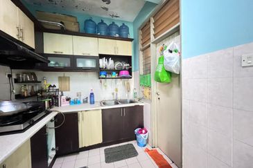 Pangsapuri Seroja Bukit Jelutong