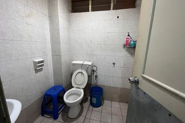 Pangsapuri Seroja Bukit Jelutong