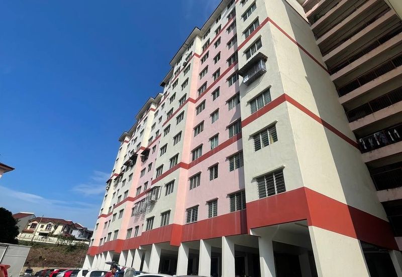 Pangsapuri Seri Sentosa