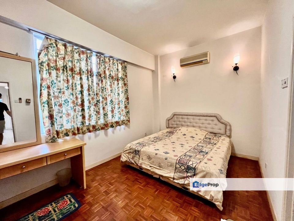 [CHEAPEST + RENOVATED] Corner Tiara Duta Condominium Ampang, Selangor, Ampang