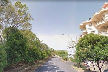 Lot Bungalow Land Taman Melawati near Amber Hills Kemensah Heights