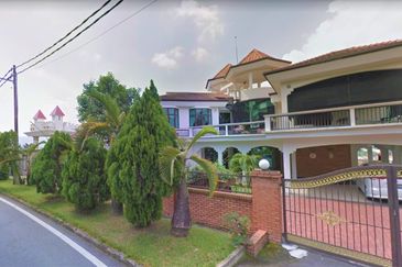 Lot Bungalow Land Taman Melawati near Amber Hills Kemensah Heights