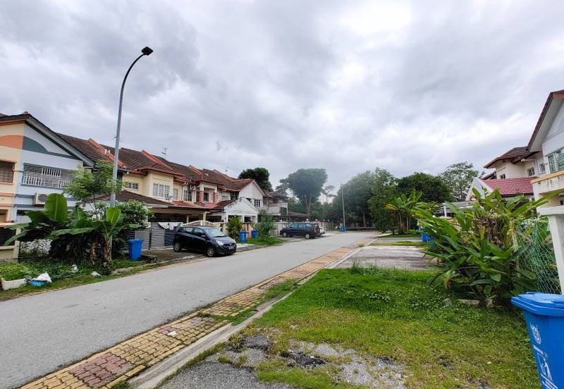 [20x70 Gated] Kota Kemuning Aranda Double Storey Shah Alam  Freehold
