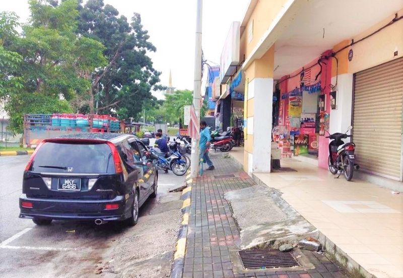 Taman Saujana Utama 3