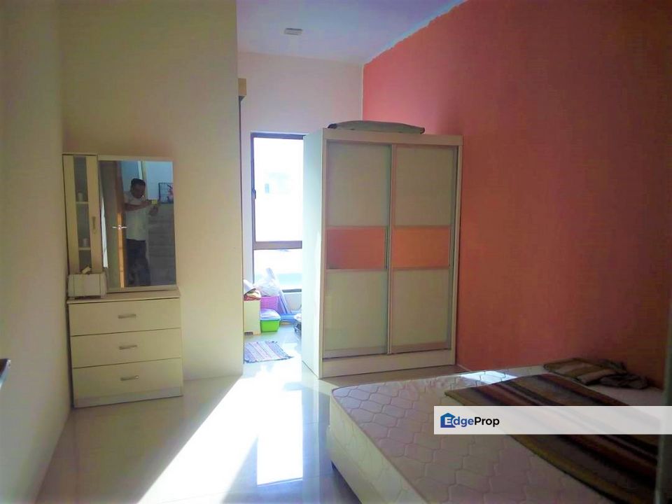 Renovated KS Botanic 2.5stry House Taman Sri Penambang Kuala Selangor, Selangor, Kuala Selangor