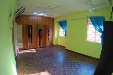 Taman Saujana Puchong