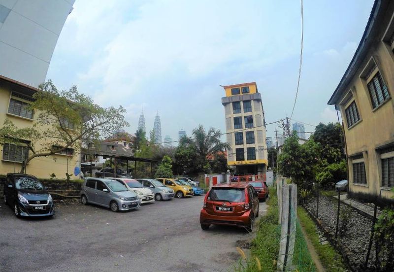 Kampung Baru Air Panas