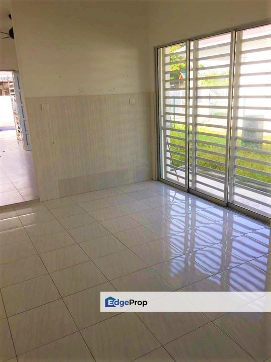 Semi D Setingkat Di Taman Perigi Nenas, Pulau Indah, Selangor, Pulau Indah (Pulau Lumut)