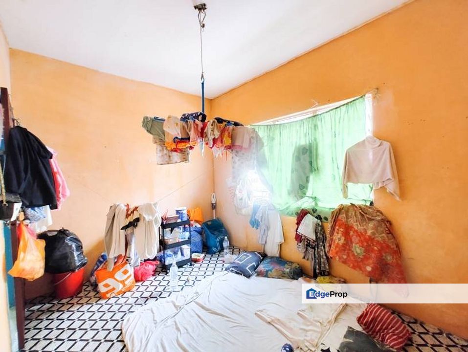 [ TINGKAT 1 & FREEHOLD ] Flat Bandar Bukit Tinggi 2 Klang near LRT 3, Selangor, Port Klang