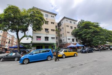 Bukit Tinggi 2 Apartment