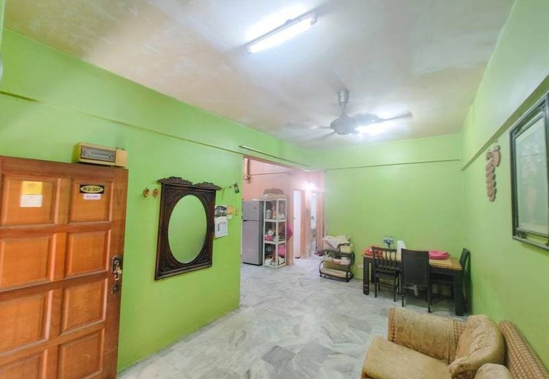 Pangsapuri Sri Pelangi