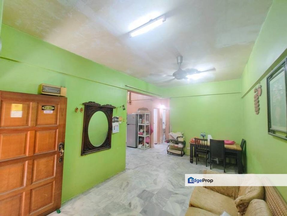 [ LIFT & POOL ] Aparment Sri Pelangi, Subang Bestari U5, Shah Alam, Selangor, Subang