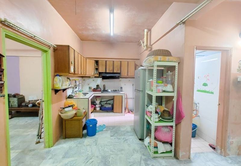 Pangsapuri Sri Pelangi