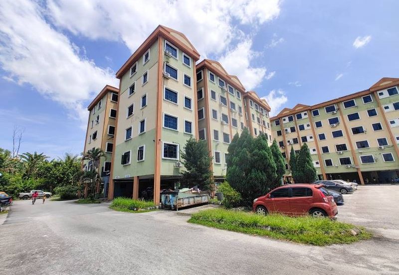 Pangsapuri Sri Pelangi