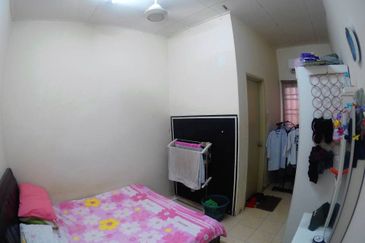 Taman Pinggiran Pelangi