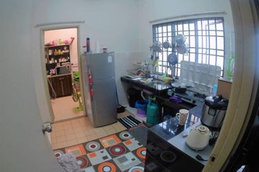 Taman Pinggiran Pelangi