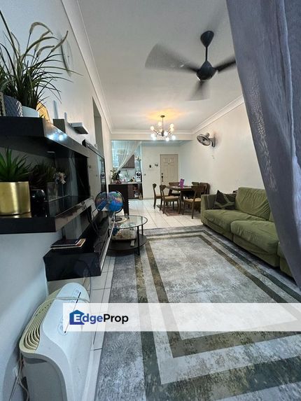 Apartment Cahaya Permai, Bandar Putra Permai,Seri Kembangan nr MRT, Selangor, Seri Kembangan