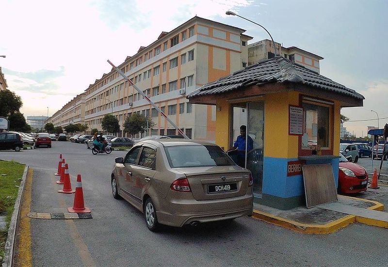 Rumah Pangsa Impian, Bandar Saujana Putra