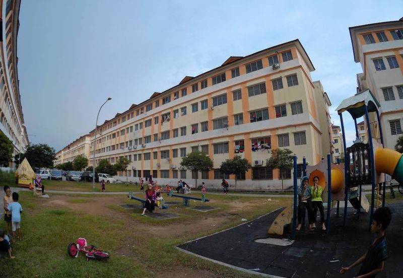 Rumah Pangsa Impian, Bandar Saujana Putra